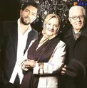 عکسی جالب و دیدنی از بازیگر مشهور سینما و پدرو مادرش