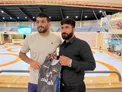 دیدار قهرمان حادثه تروریستی شاهچراغ با یزدانی/ عکس