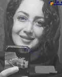 عکس همسر خانم بازیگر روی قاب گوشی اش + عکس