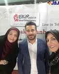 سلفي دو مجري زن تلويزيون با كيانوش رستمي+عکس
