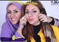 ژست عجیب و غریب خانم مجری مشهور و خواهرش+عکس
