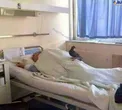 ملاقات عجیب برای یک پیرمرد در بیمارستان+عکس