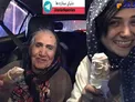 بستنی خوری بامزه خانم بازیگر و مادربزرگش در ماشین + عکس