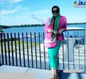 حجاب و پوشش عجیب و دیده نشده خانم بازیگر در خارج از ایران+عکس