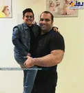 مجری مشهور بغل بهداد سلیمی+عکس
