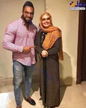 ژست صمیمانه خانم بازیگر معروف در کنار بدنساز مشهور+عکس