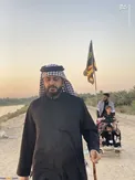 قیس الخزعلی،دبیرکل عصائب اهل الحق در میان زائران اربعین/عکس