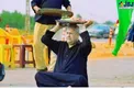 پذیرایی رئیس دانشگاه از زائران اربعین+عکس