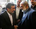 خوش و بش احمدی‌نژاد و شریعتمداری/عکس