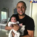 عکس/ نهمین فرزند فوتبالیست معروف متولد شد