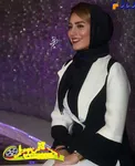 مانتوی زیبا و متفاوت خانم بازیگر + عکس