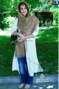 سلفی عجیب و غریب خانم بازیگر وسط یک حیاط