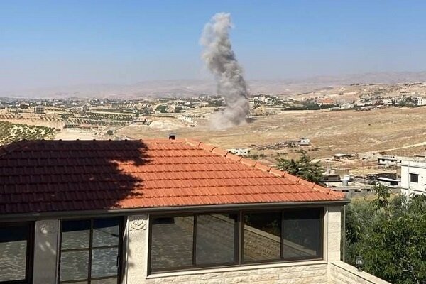 منفجر کردن خانههای مسکونی در جنوب لبنان توسط رژیم صهیونیستی منفجر کردن خانههای مسکونی در جنوب لبنان توسط رژیم صهیونیستی