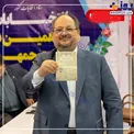 ژست انتخاباتی محمد شریعتمداری +عکس