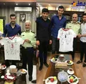 هدیه «سعید عزت اللهی» به فرماندهان ناجا+عکس