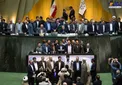 عکس یادگاری نمایندگان دوره دهم مجلس با لاریجانی