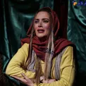 عکس/ گریم متفاوت خانم بازیگر در یک نمایش تئاتر