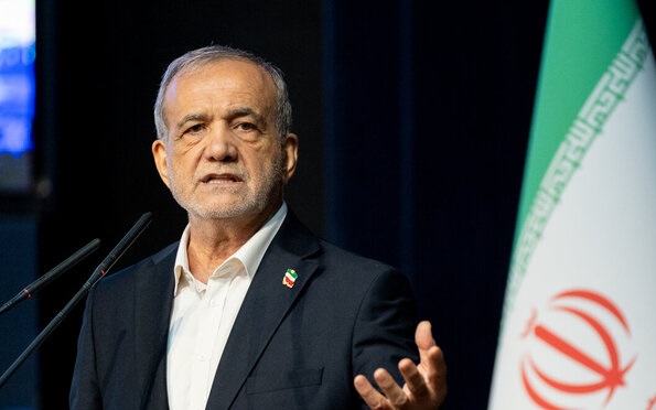 پزشکیان: بیش از هر زمانی به «جانفدا» نیاز داریم/ در برابر زیادهخواهیها کوتاه نمیآییم پزشکیان: بیش از هر زمانی به «جانفدا» نیاز داریم/ در برابر زیادهخواهیها کوتاه نمیآییم