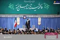 تصویری از دیدار مداحان با رهبر انقلاب