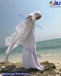 عکس/ ژست جالب خانم بازیگر طنز کنار ساحل