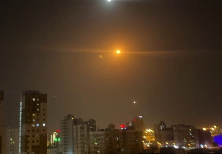 پایگاه دشمن در کویت هدف حمله رزمندگان هوافضای سپاه قرار گرفت پایگاه دشمن در کویت هدف حمله رزمندگان هوافضای سپاه قرار گرفت