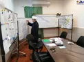 اتاق کار جالب امام جمعه معروف! + عکس
