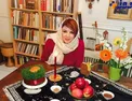 خانم بازیگر مشهور پای سفره هفت سین در منزل + عکس