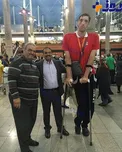 مرتضي مهرزاد بلندقدترين ورزشكار پارالمپيك ريو به ايران بازگشت+عکس