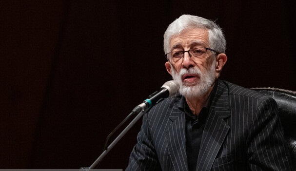 رهبر شهید معتقد بودند اگر گروهی تنها خود را حق مطلق بداند، به وحدت نمیرسیم رهبر شهید معتقد بودند اگر گروهی تنها خود را حق مطلق بداند، به وحدت نمیرسیم