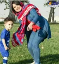 بازیگر زن مشهور سر تمرین استقلال+عکس