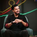 آقای بازیگر جوان مهمان امشب مجموعه 