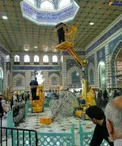سقوط چلچراغ حرم حضرت معصومه در قم +عكس