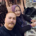 میلاد کی مرام با ریش و موهای زرد درکنار مادرش+عکس