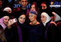 اسما اسد با روسرى بعد از شیمی درمانى+عکس