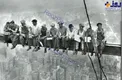 گروهی از کارگران در حال صرف نهار درارتفاع 240 متری+عکس