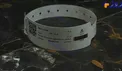 دستبند اسراييلي كه عربستان به دست حجاج ميبندد +عكس