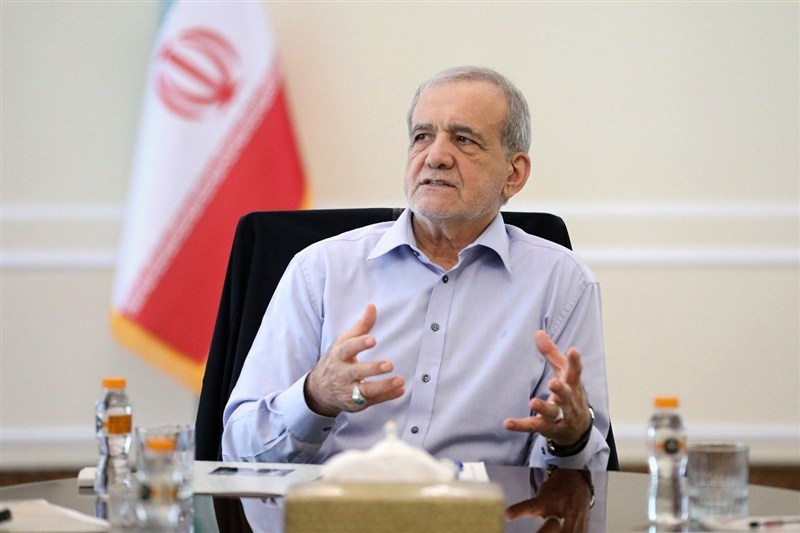 رئیس جمهور: از هیچ تلاشی برای حمایت از چرخه تولید فروگذار نخواهیم کرد رئیس جمهور: از هیچ تلاشی برای حمایت از چرخه تولید فروگذار نخواهیم کرد
