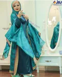 حرکات موزون بهاره رهنما با لباس مجلسی/عکس