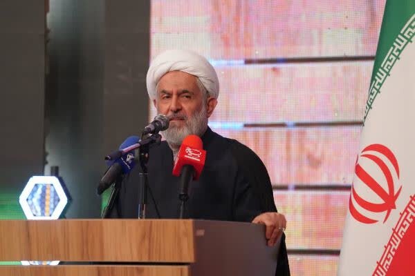 حجتالاسلام طائب: هوش مصنوعی دقت اهداف دفاعی را افزایش داد حجتالاسلام طائب: هوش مصنوعی دقت اهداف دفاعی را افزایش داد