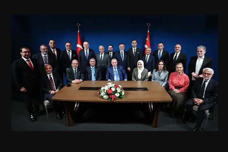 اردوغان: جامعه جهانی به اسرائیل بیاموزد که به طرح صلح غزه پایبند باشد اردوغان: جامعه جهانی به اسرائیل بیاموزد که به طرح صلح غزه پایبند باشد