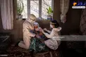 تزریق واکسن کرونا به یک پیرزن+عکس