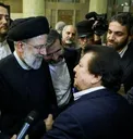 عکس/ رئیسی با عباس قادری خواننده قدیمی دیدار کرد