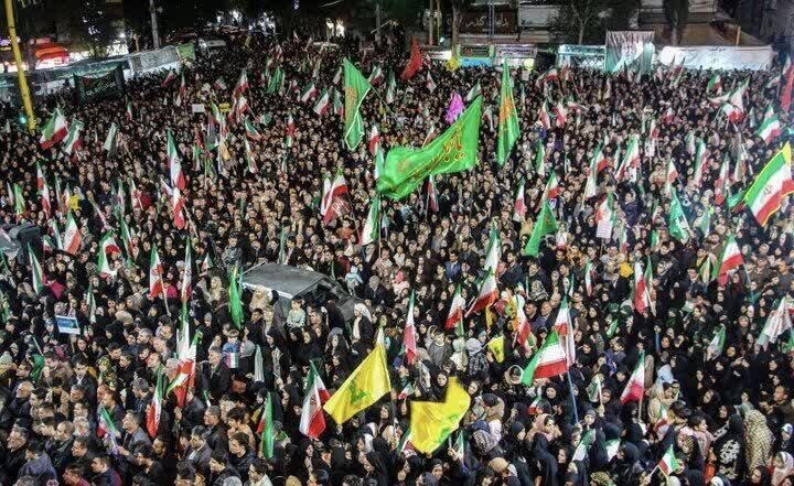 برگزاری مراسم جشن پیروزیهای انصارالله یمن امشب در میادین استان تهران برگزاری مراسم جشن پیروزیهای انصارالله یمن امشب در میادین استان تهران