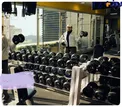 تیپ خانم بازیگر در حال وزنه زدن در باشگاه+عکس