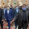 نخست وزیر عراق درحرم مطهر امام رضا(ع) +عکس
