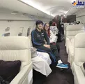 سردار آزمون و مادرش در هواپیمای شخصی اش + عکس