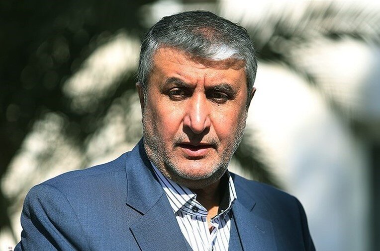 غنیسازی را کنار نمیگذاریم/ اورانیوم را تحویل نمیدهیم غنیسازی را کنار نمیگذاریم/ اورانیوم را تحویل نمیدهیم