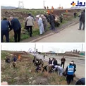 ابتکار یک امام جمعه برای نظافت جاده توسط مسؤولان+عکس