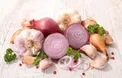 خواص شگفت انگیز پیاز و سیر برای سلامت