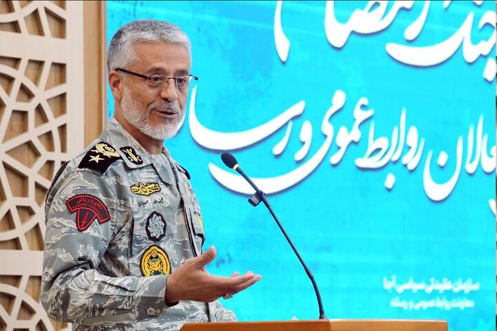 «رسانه» خط مقدم جنگ نرم است/ میدان جنگ نرم را رها نخواهیم کرد «رسانه» خط مقدم جنگ نرم است/ میدان جنگ نرم را رها نخواهیم کرد